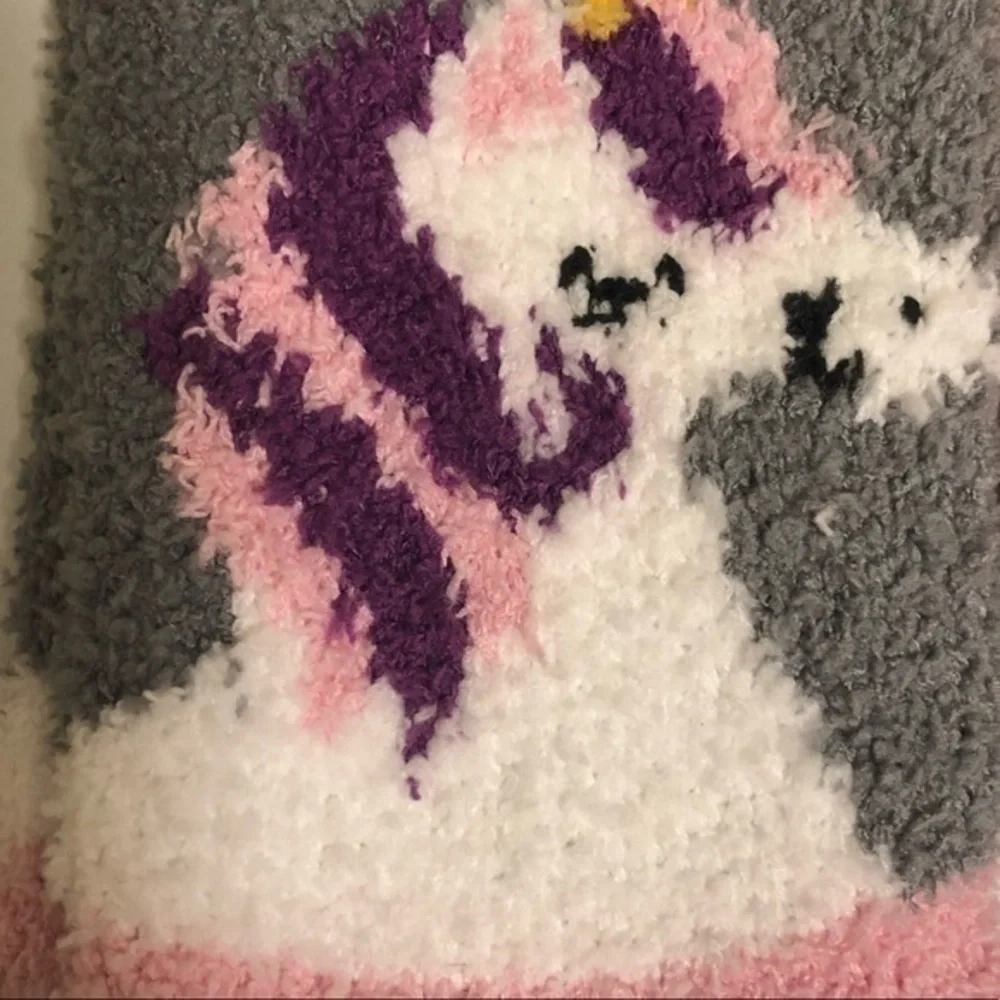 2 pair of soft fluffy socks from Snugado